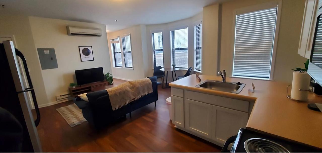 Perfect 1Br In Prime Location & View Of Stadiums Detroit Bagian luar foto